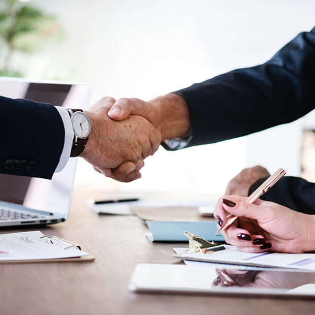 The Ministry of Labor regulates the employment internships