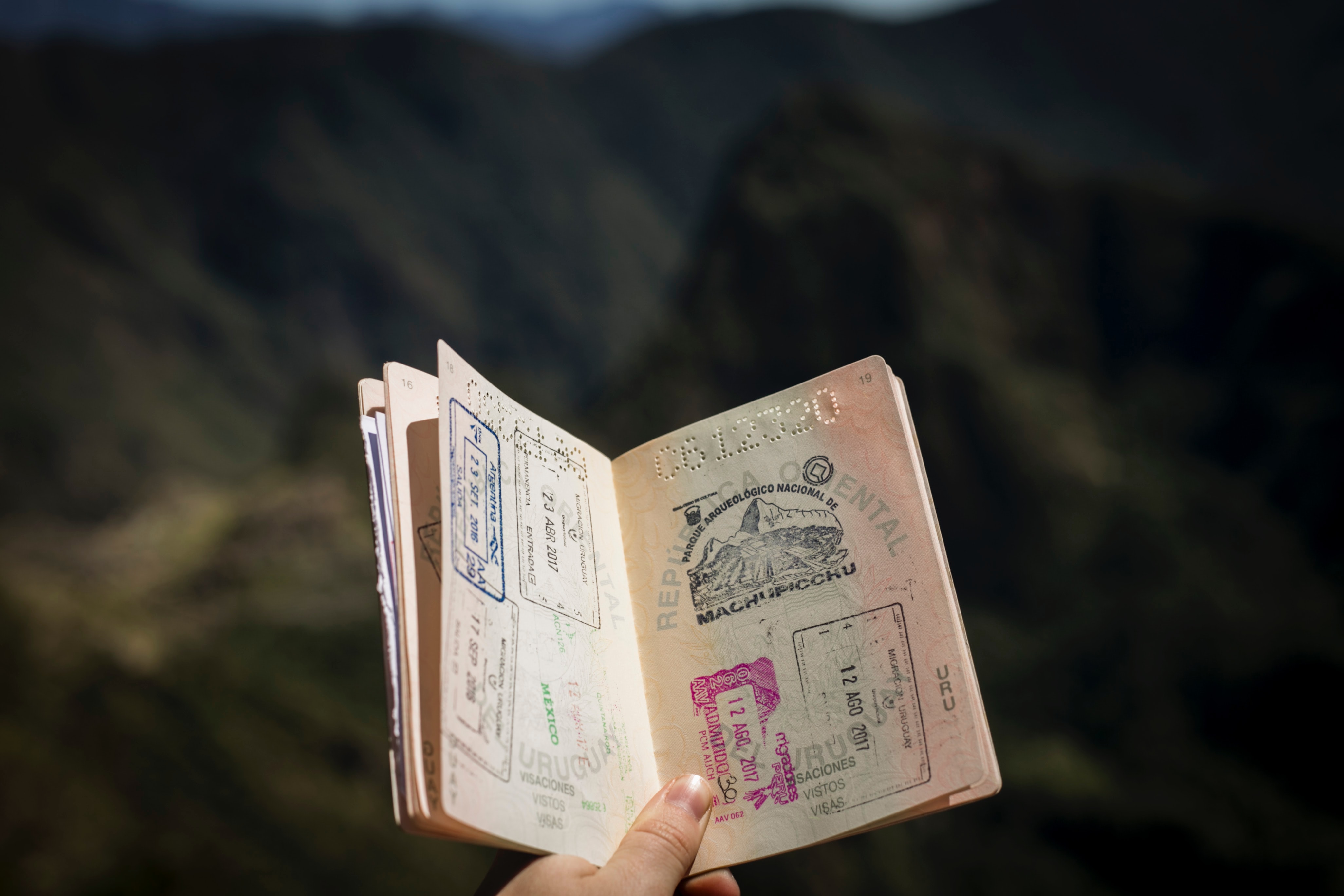 VISAS