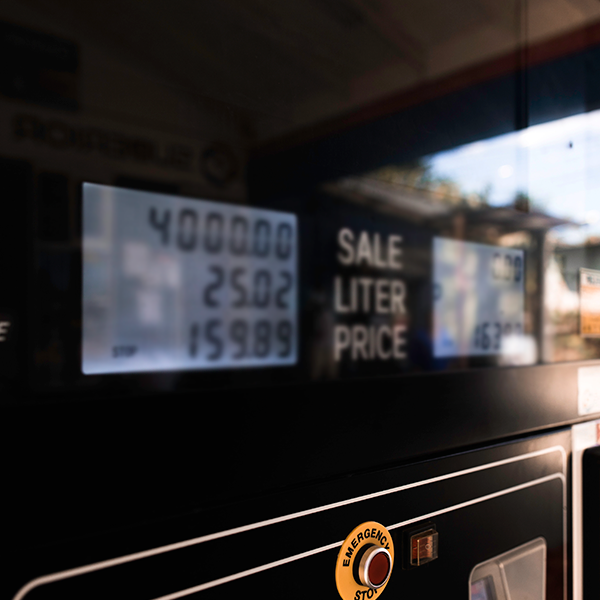 Regulation for liquid fuel chain