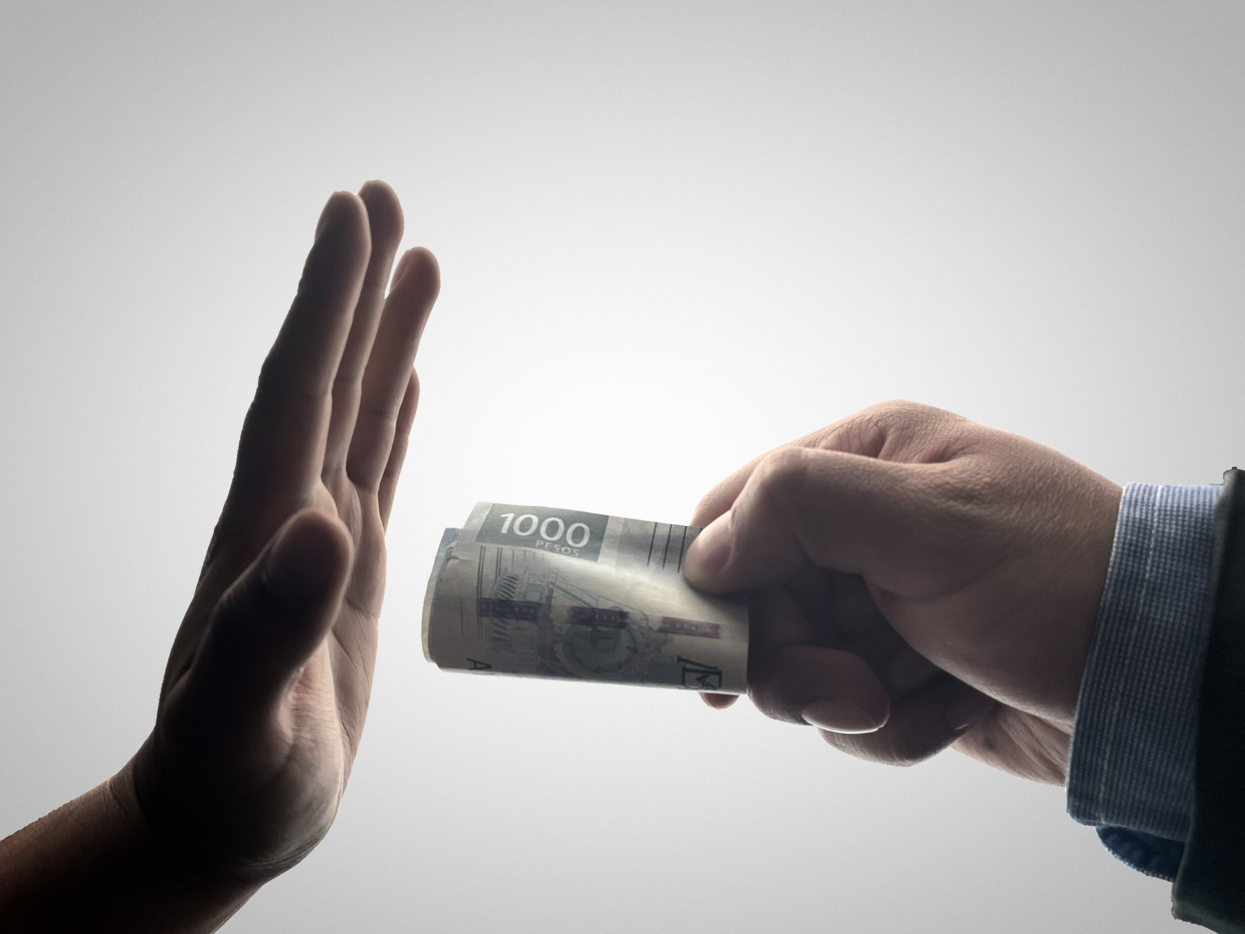 SFC alerta sobre la promoción no autorizada de seguros en Colombia